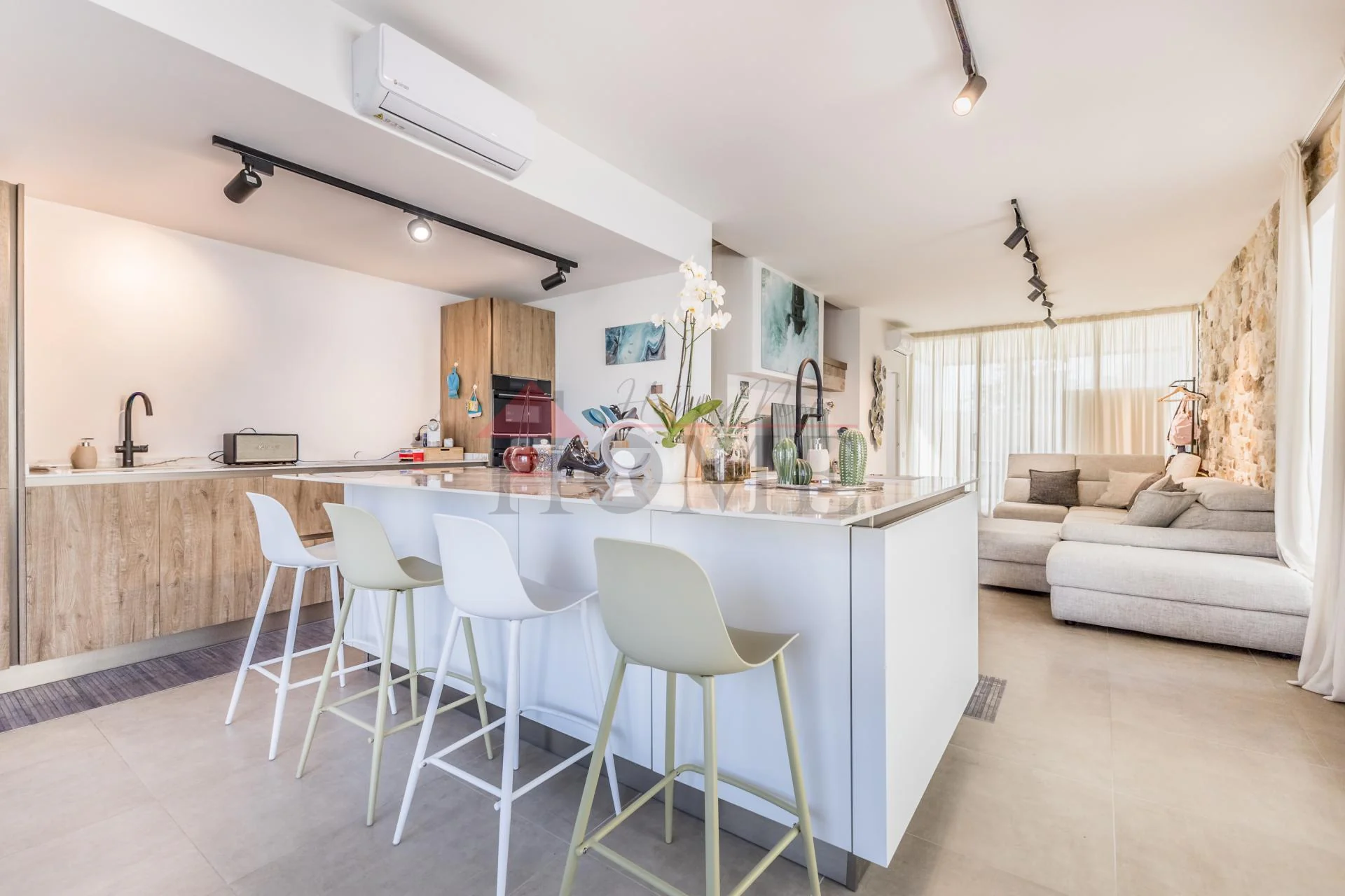 FREGENE – PRESTIGIOSA VILLA DI NUOVA COSTRUZIONE CON PISCINA • VISTA MARE • CLASSE A4 RIF. V/100 — foto 14