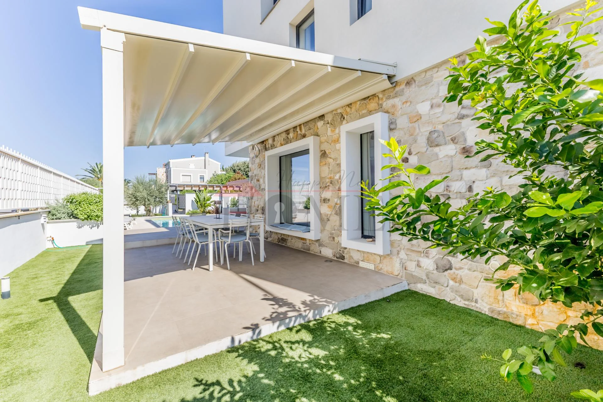 FREGENE – PRESTIGIOSA VILLA DI NUOVA COSTRUZIONE CON PISCINA • VISTA MARE • CLASSE A4 RIF. V/100 — foto 8