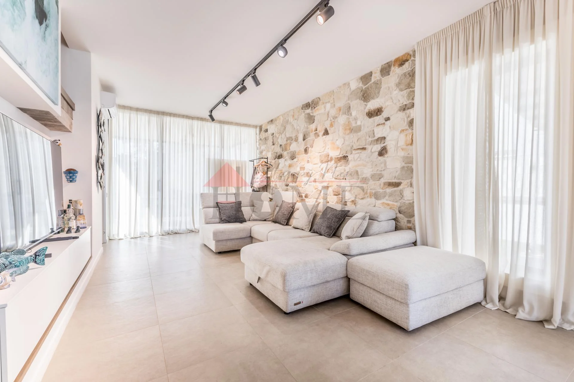 FREGENE – PRESTIGIOSA VILLA DI NUOVA COSTRUZIONE CON PISCINA • VISTA MARE • CLASSE A4 RIF. V/100 — foto 12