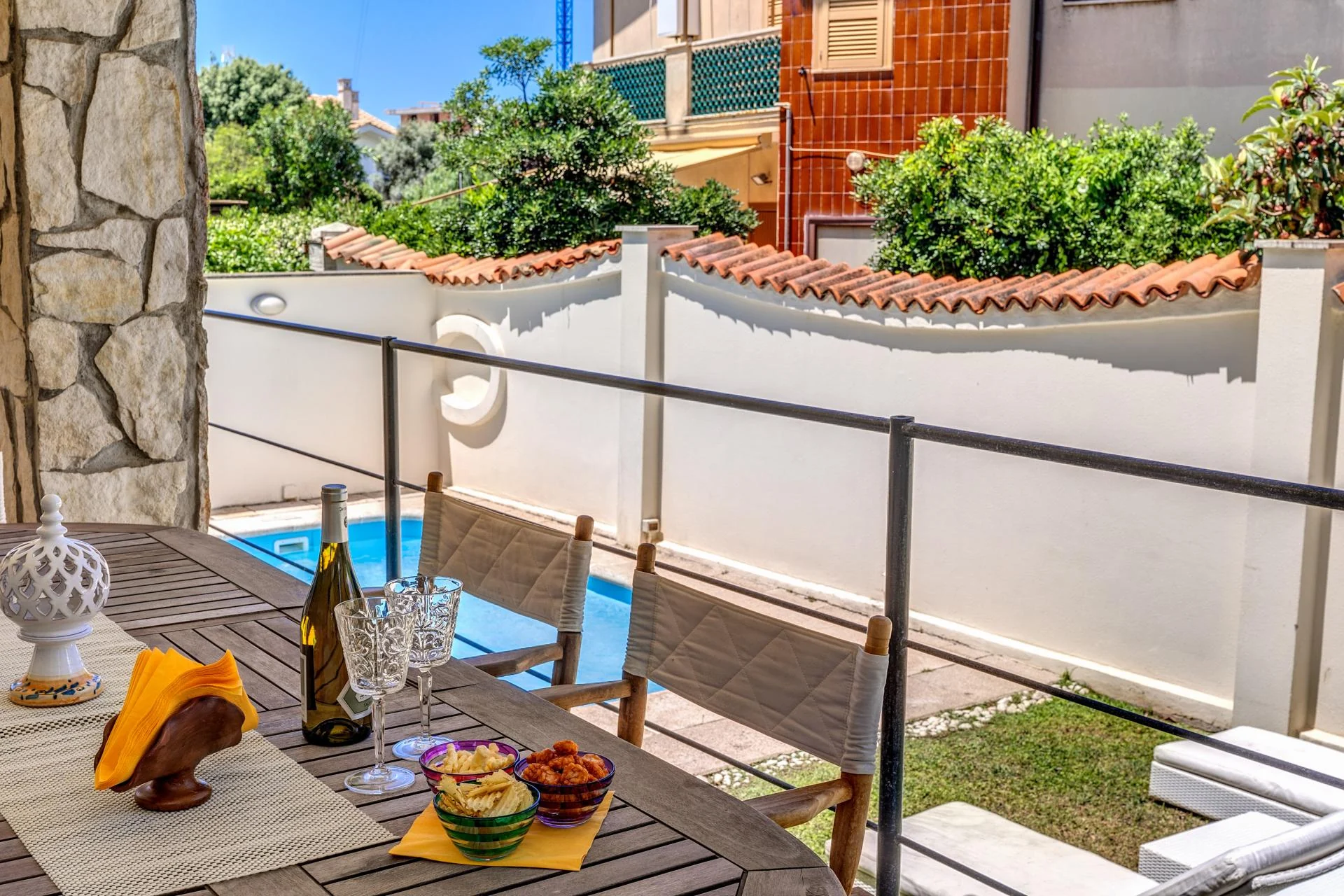 FREGENE CENTRO PRESTIGIOSA VILLA BIFAMILIARE CON GIARDINO E PISCINA RIF. V/80 — foto 12