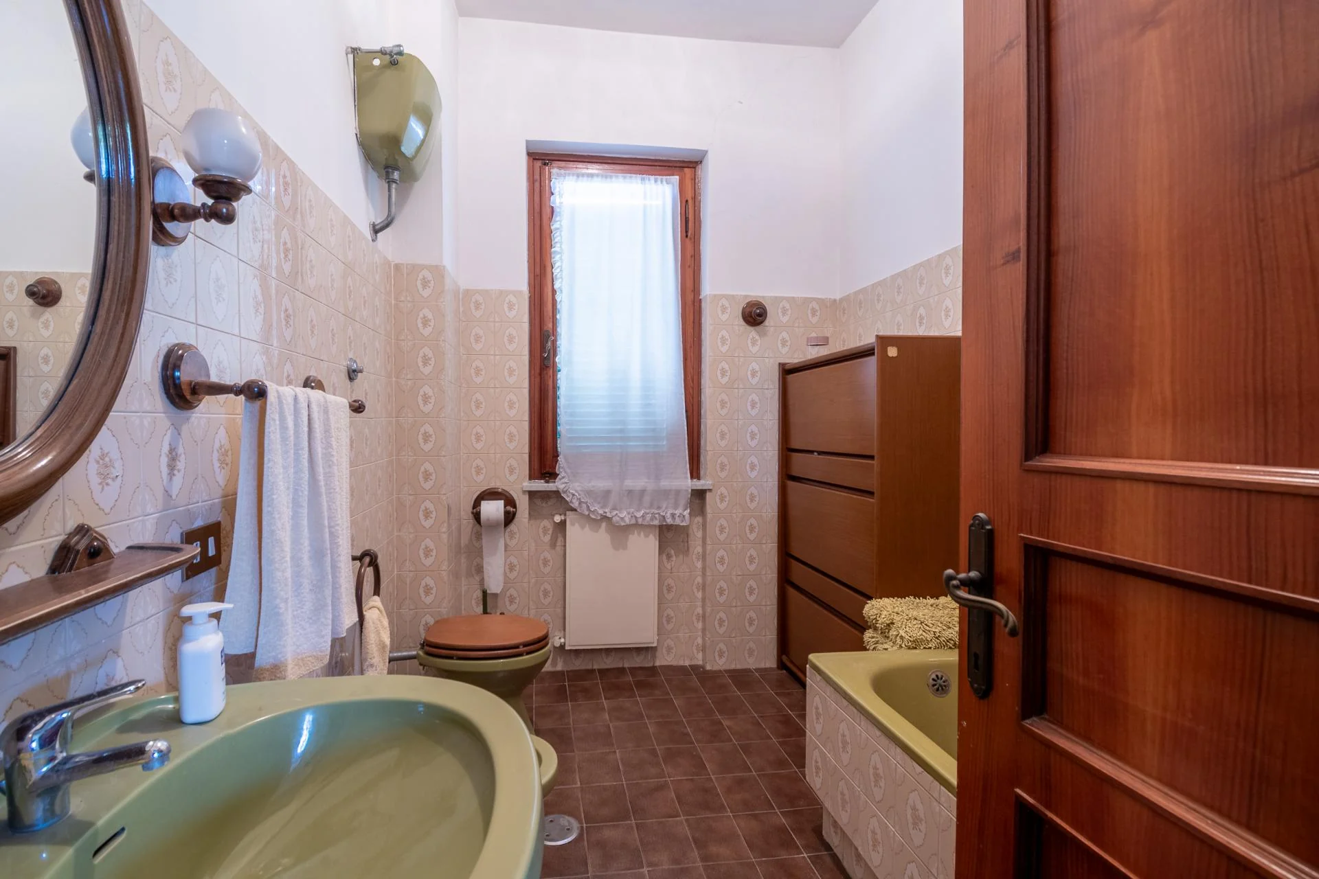 TENUTA DI CAMPAGNA CON VILLA PADRONALE, MAGAZZINI, AUTORIMESSE E TERRENO RIF. V/150 — foto 26
