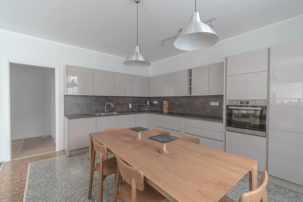 FREGENE CENTRO VILLA RIFINITISSIMA CON GIARDINO RIF. AE/65 — foto 14