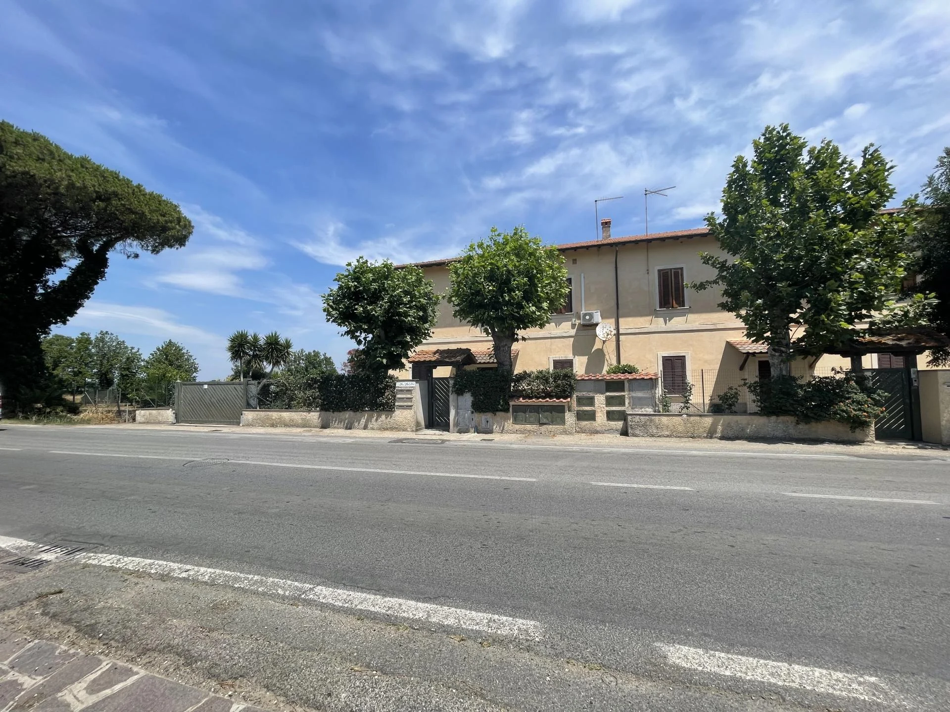 MACCARESE VICINO ALLA PIAZZA APP.TO PIANO TERRA IN CASALE RIF. A/25 — foto 20