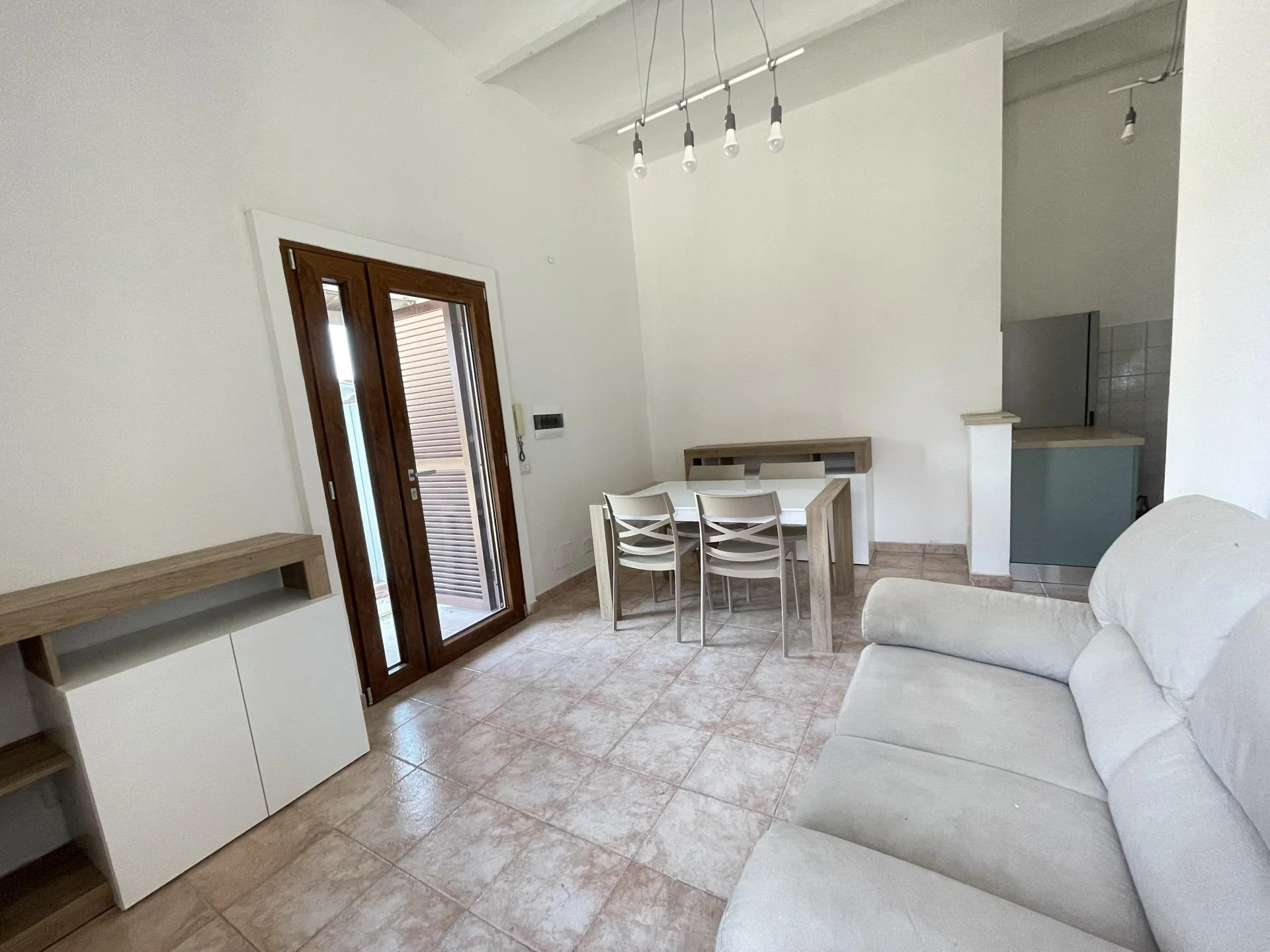MACCARESE VICINO ALLA PIAZZA APP.TO PIANO TERRA IN CASALE RIF. A/25 — foto 4